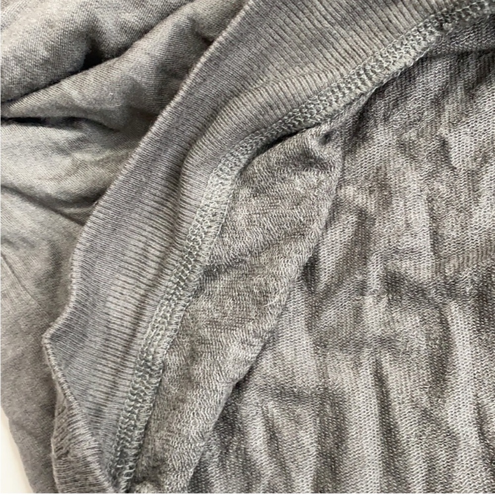 Athleta Criss Cross My Heart Lightweight Pullover Sweatshirt Gray‎ Size Medium - Picture 7 of 7